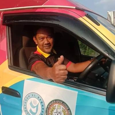 amb2_thumb Penyerahan Ambulan Yayasan Al Baghdadi - Ustaz Hakim Official