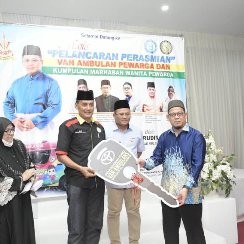 ambulan2_x_thumb Penyerahan Ambulan Yayasan Al Baghdadi - Ustaz Hakim Official